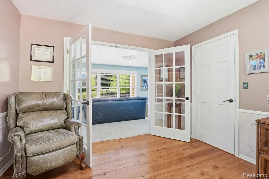6211 Kings Scepter Road Grand Blanc Charter Township MI 48439
