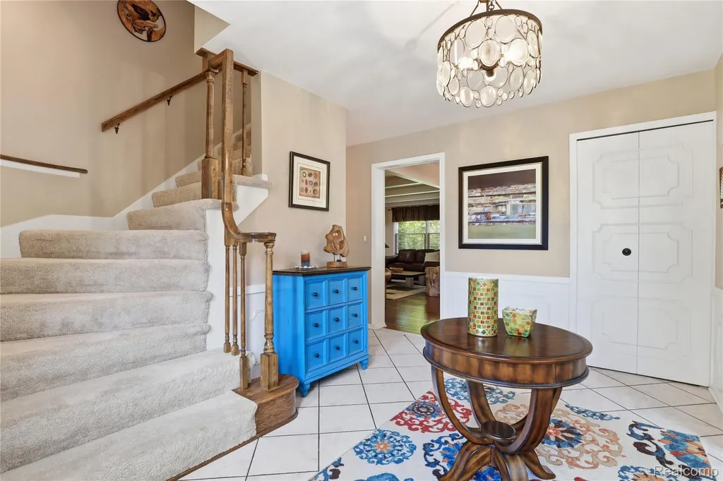 6211 Kings Scepter Road Grand Blanc Charter Township MI 48439
