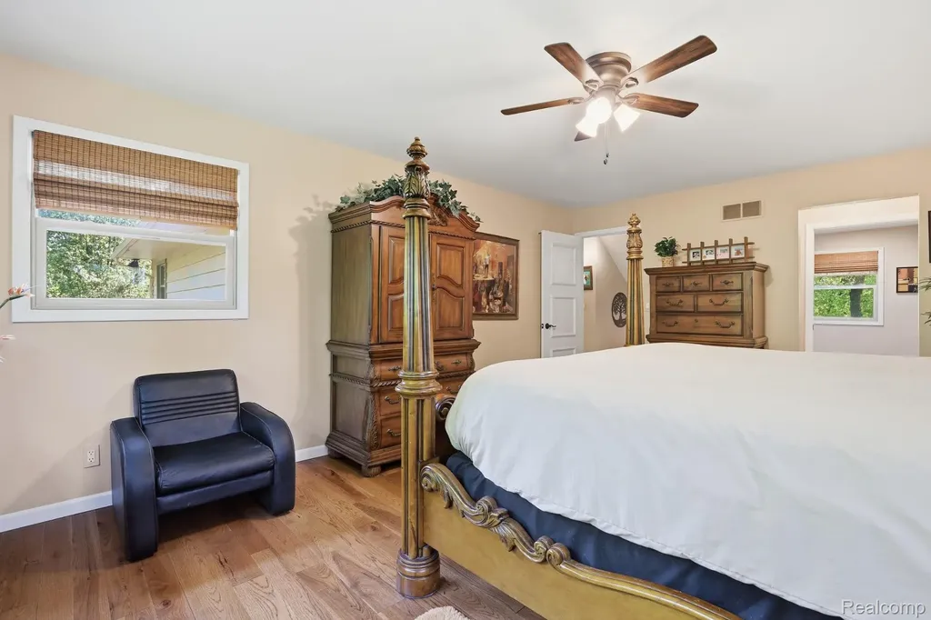 6211 Kings Scepter Road Grand Blanc Charter Township MI 48439