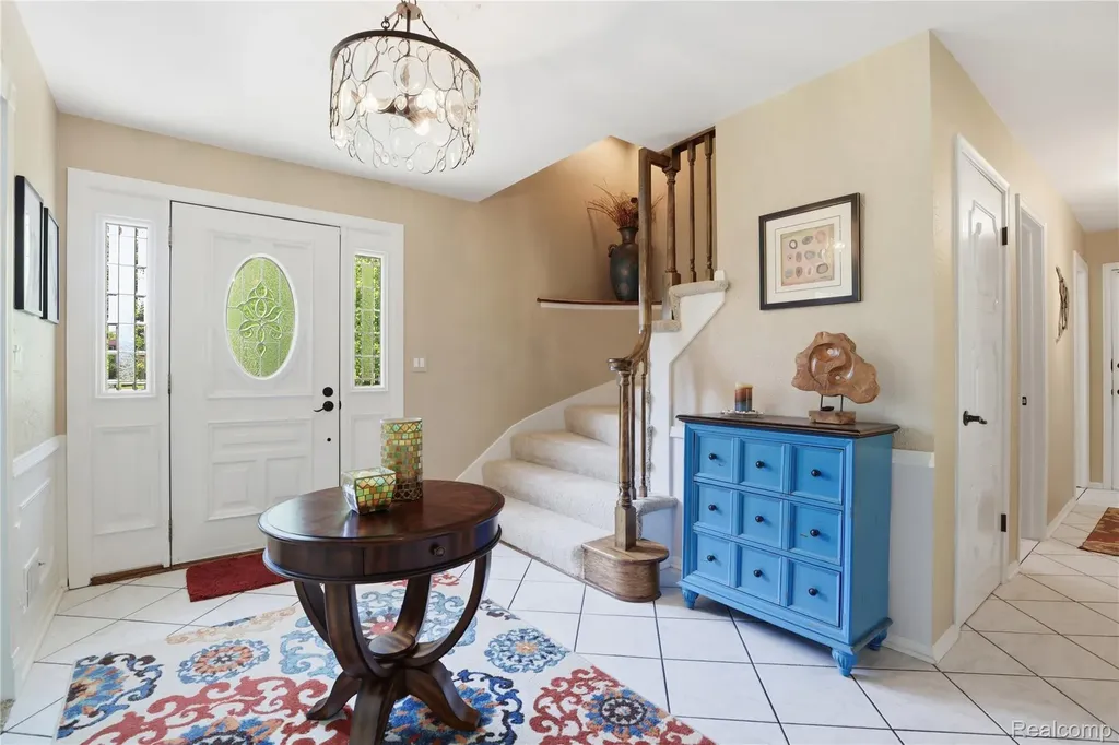 6211 Kings Scepter Road Grand Blanc Charter Township MI 48439