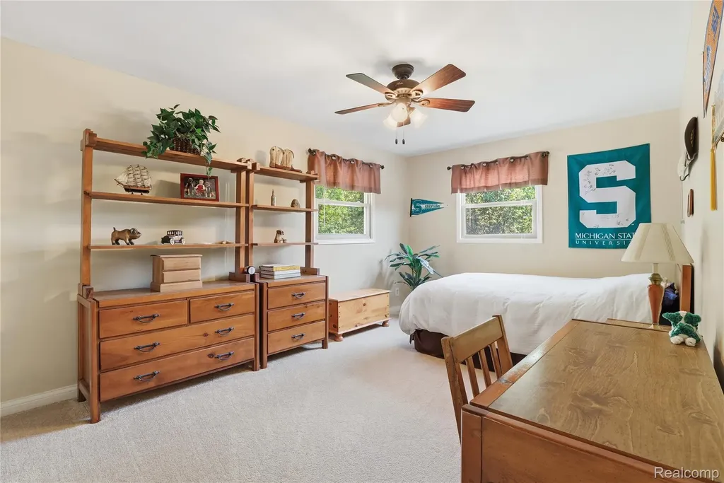 6211 Kings Scepter Road Grand Blanc Charter Township MI 48439