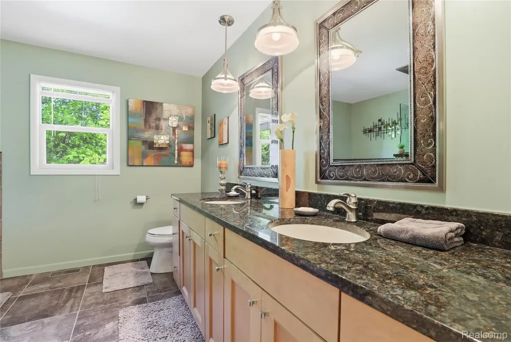 6211 Kings Scepter Road Grand Blanc Charter Township MI 48439