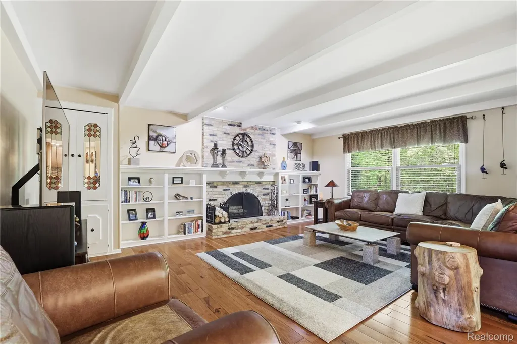 6211 Kings Scepter Road Grand Blanc Charter Township MI 48439