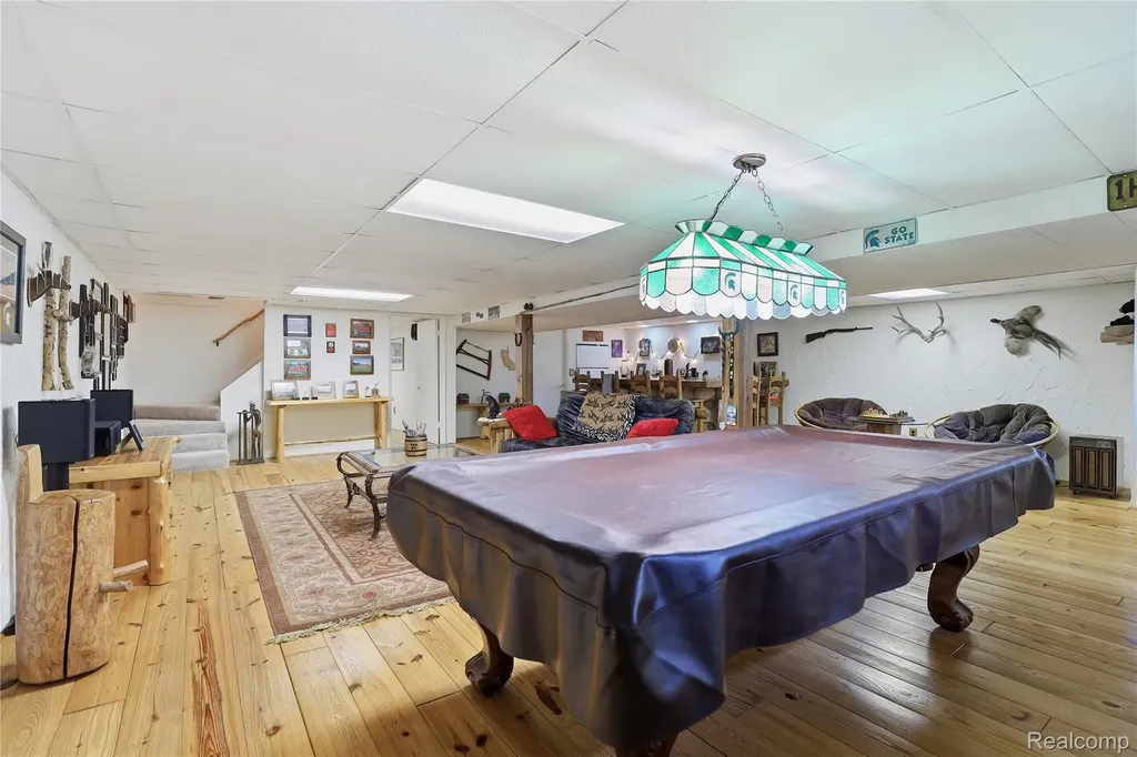 6211 Kings Scepter Road Grand Blanc Charter Township MI 48439