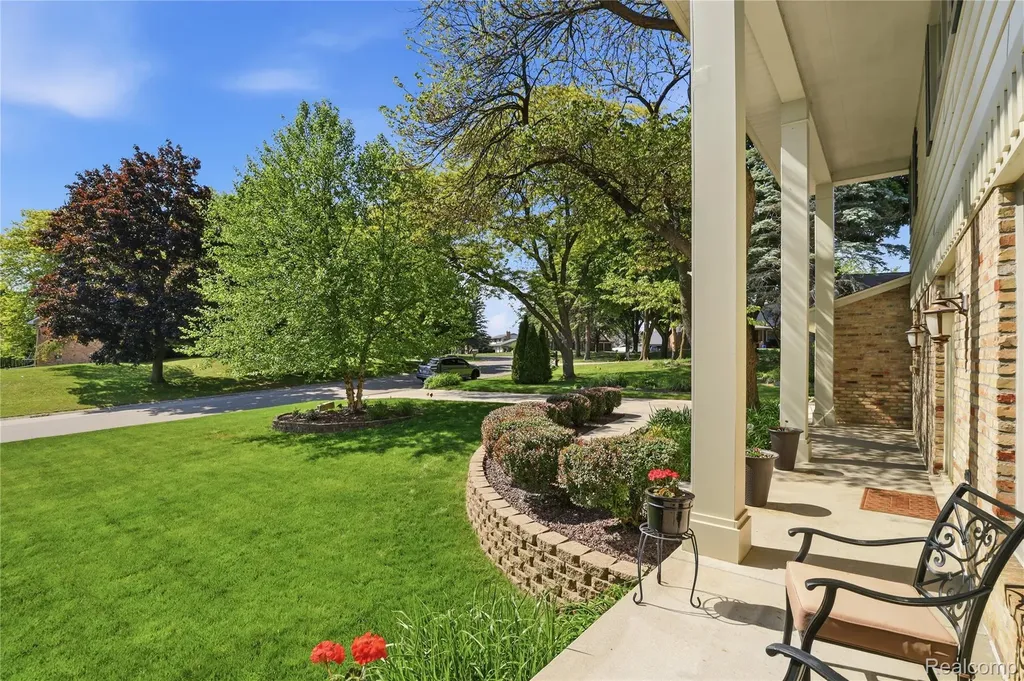 6211 Kings Scepter Road Grand Blanc Charter Township MI 48439