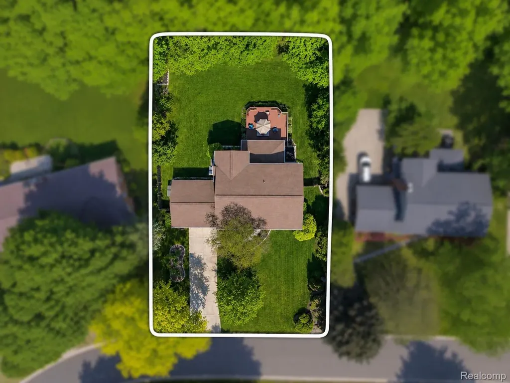 6211 Kings Scepter Road Grand Blanc Charter Township MI 48439