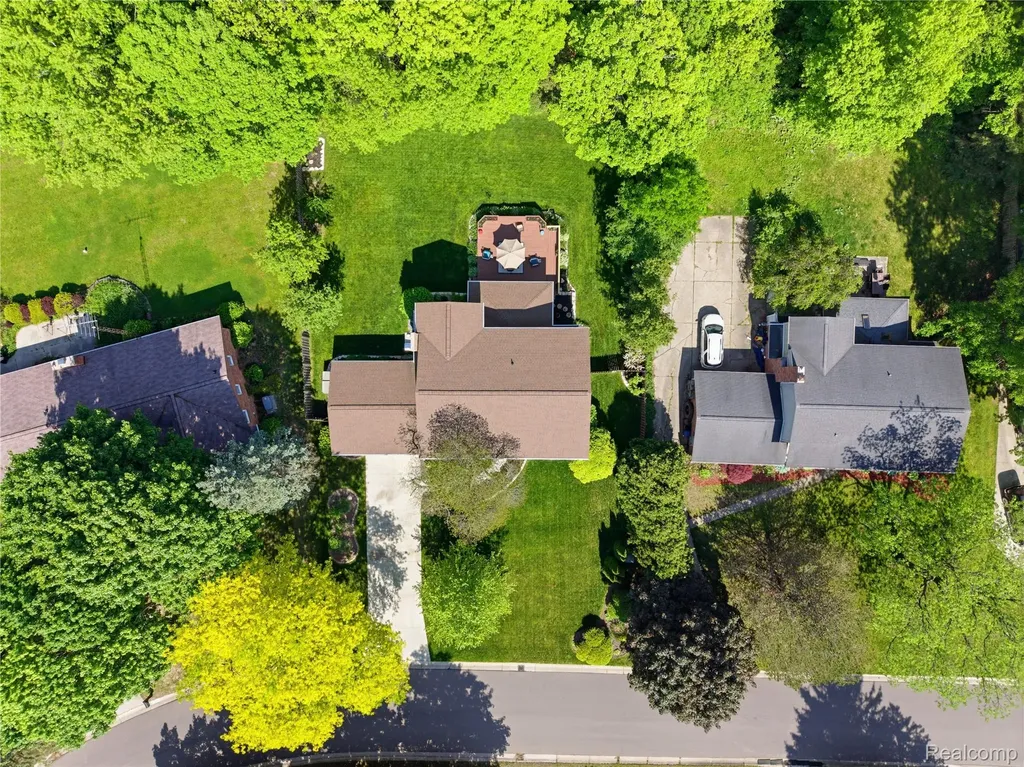 6211 Kings Scepter Road Grand Blanc Charter Township MI 48439