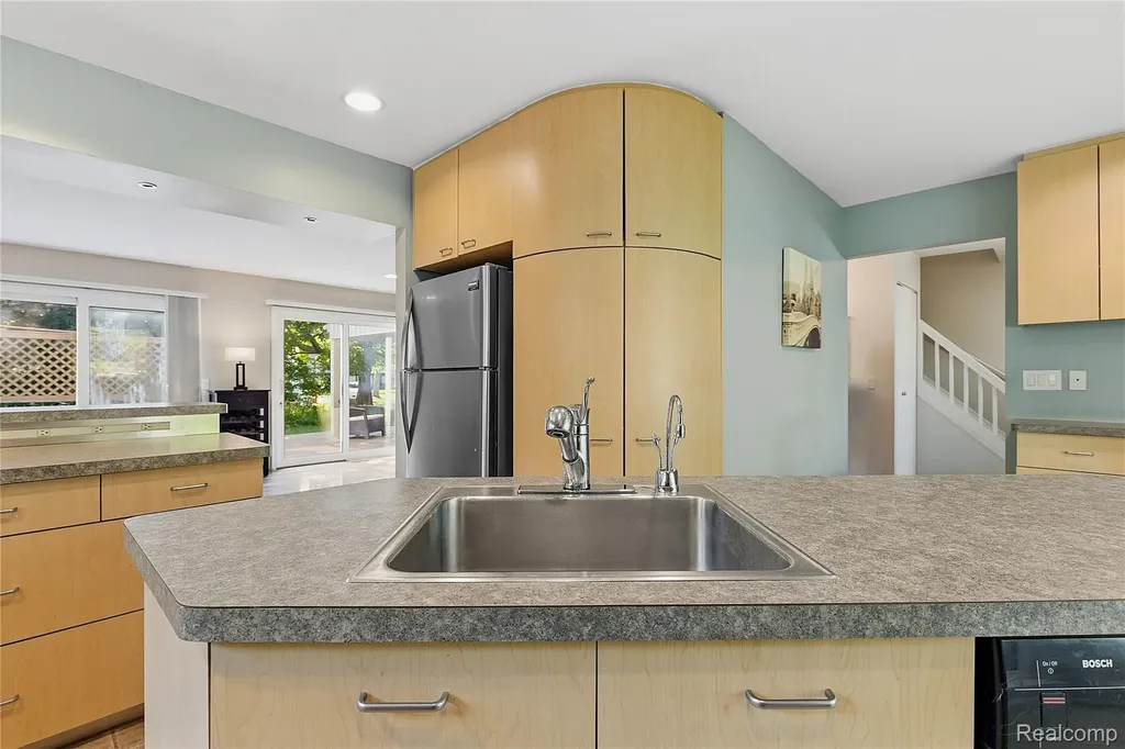 5389 Fox Ridge Circle West Bloomfield Charter Township MI 48322