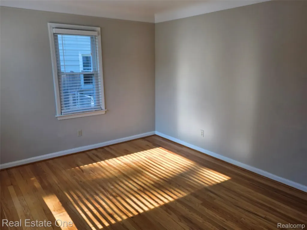 23079 Violet Street Farmington City MI 48336
