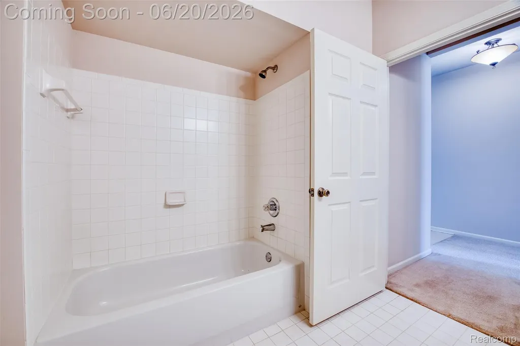 2089 Marissa Way Shelby Charter Township MI 48316