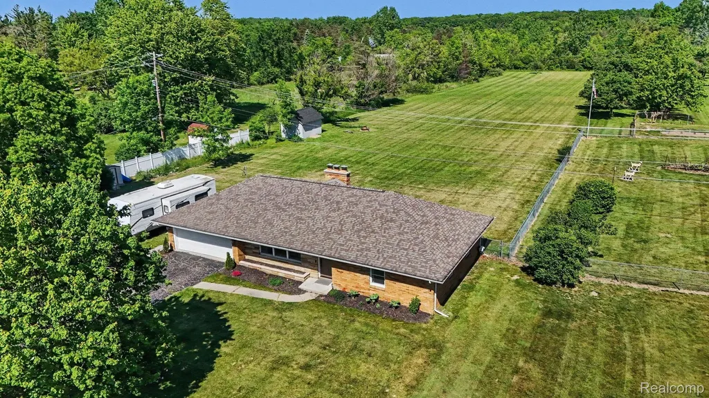 7371 Linden Road Mundy Township MI 48473