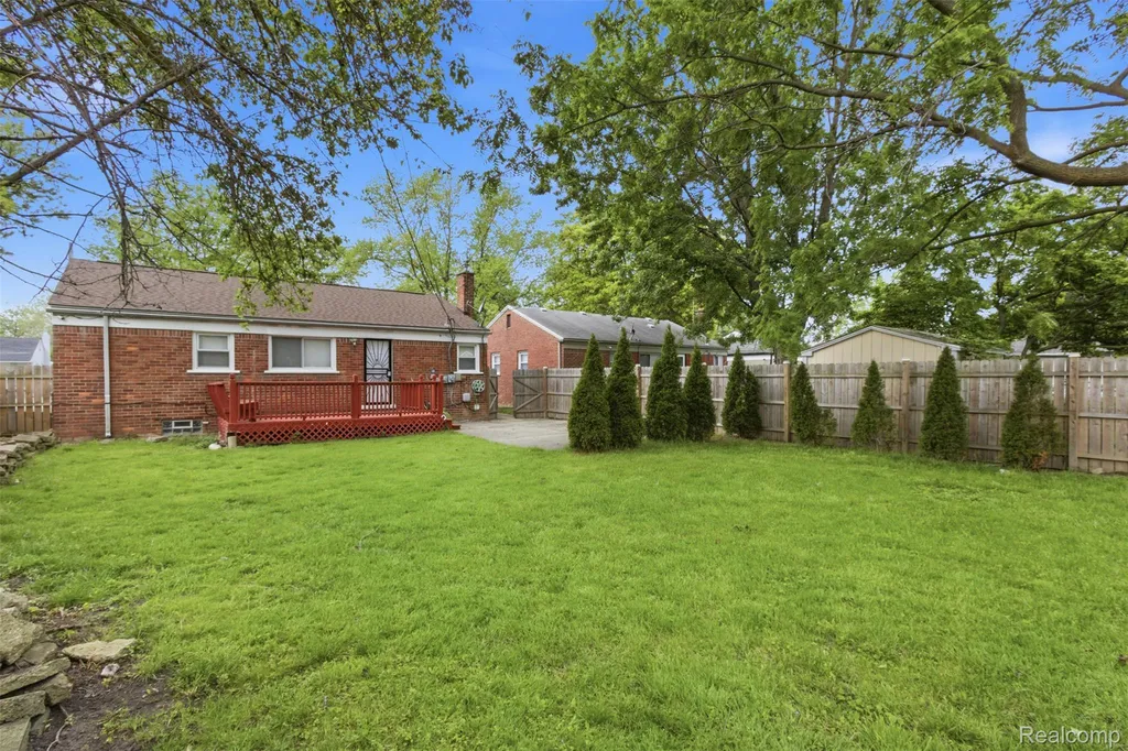 397 Longfellow Street Inkster City MI 48141
