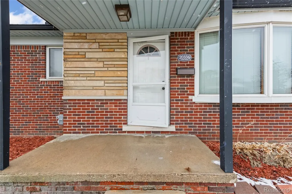 20336 Cedar Street St. Clair Shores City MI 48081