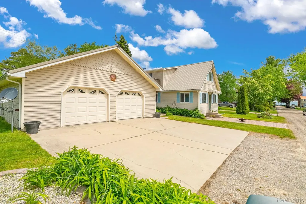 7489 Aspen Road Worth Township MI 48450