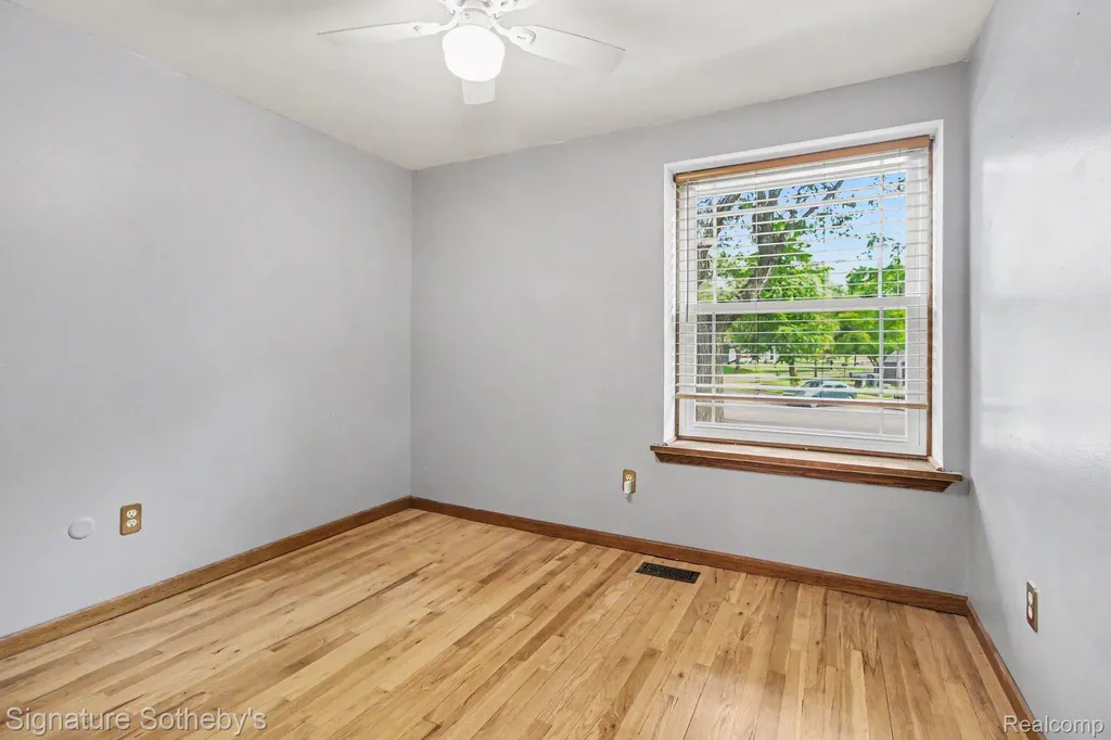 2067 Champagne Drive Ann Arbor City MI 48108
