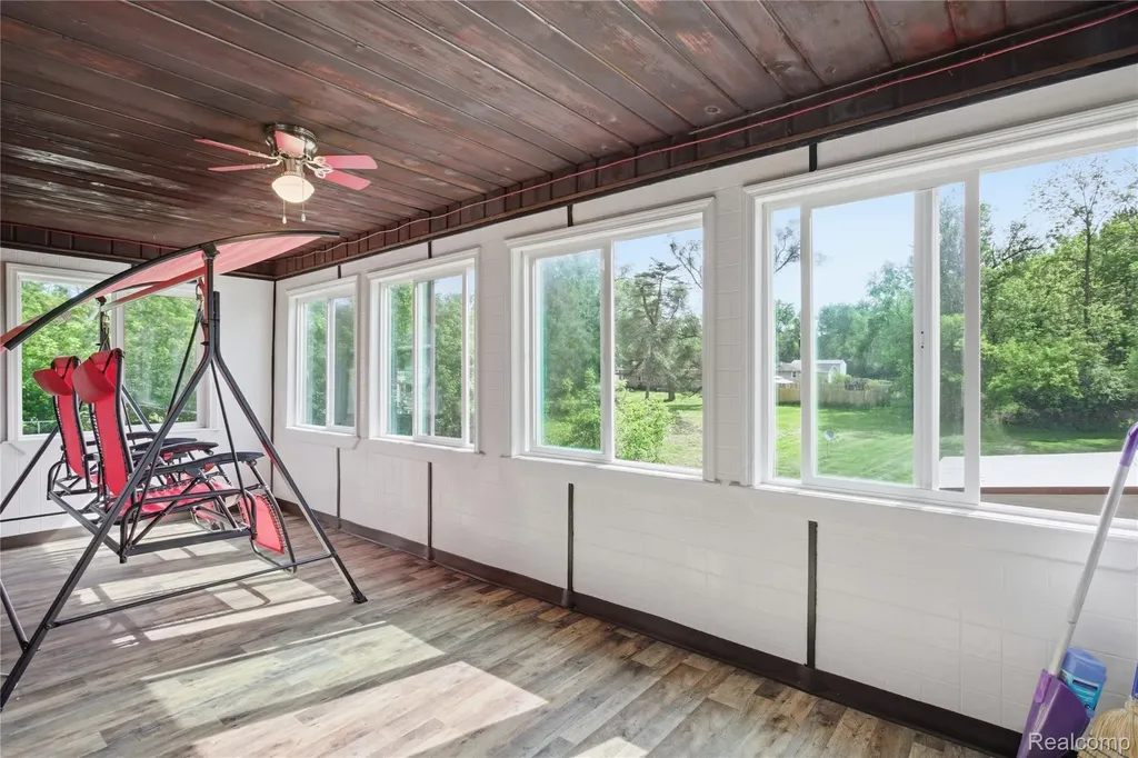 2705 Glendale Road Summit Township MI 49203