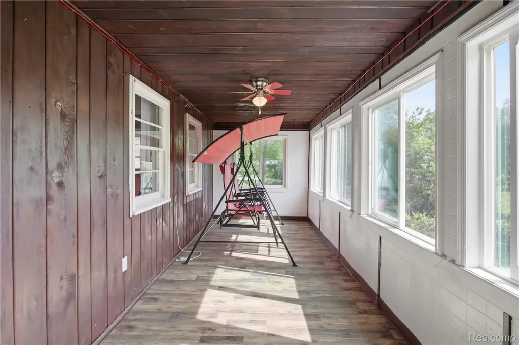 2705 Glendale Road Summit Township MI 49203