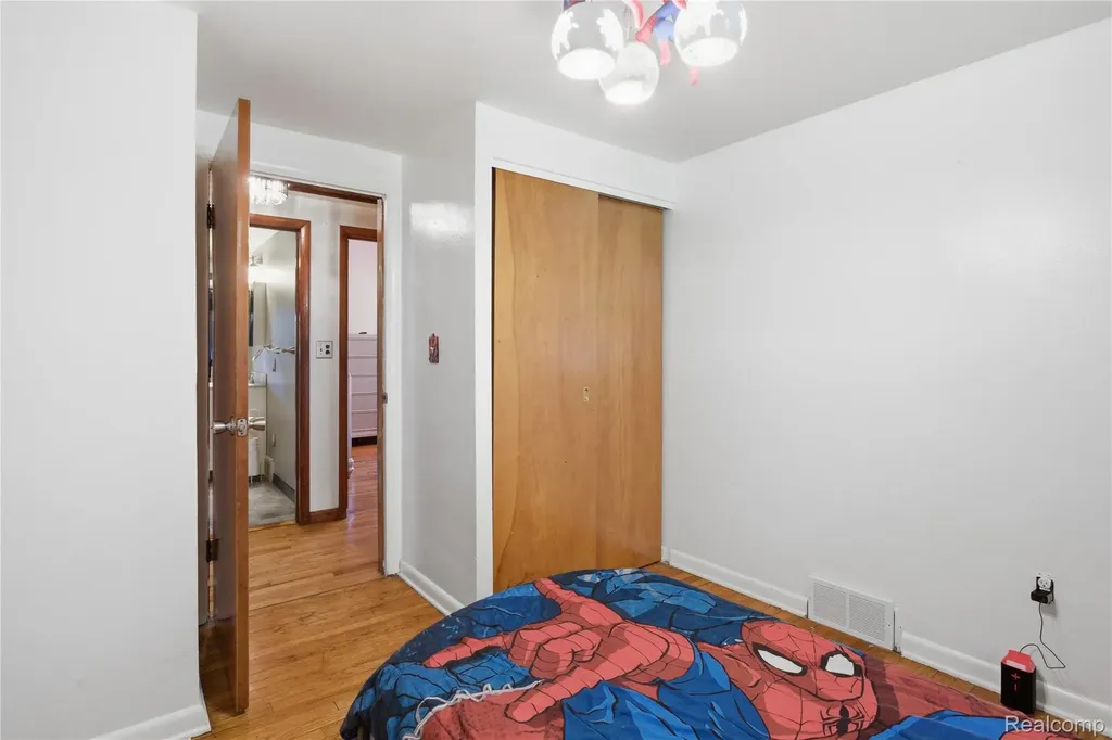2705 Glendale Road Summit Township MI 49203