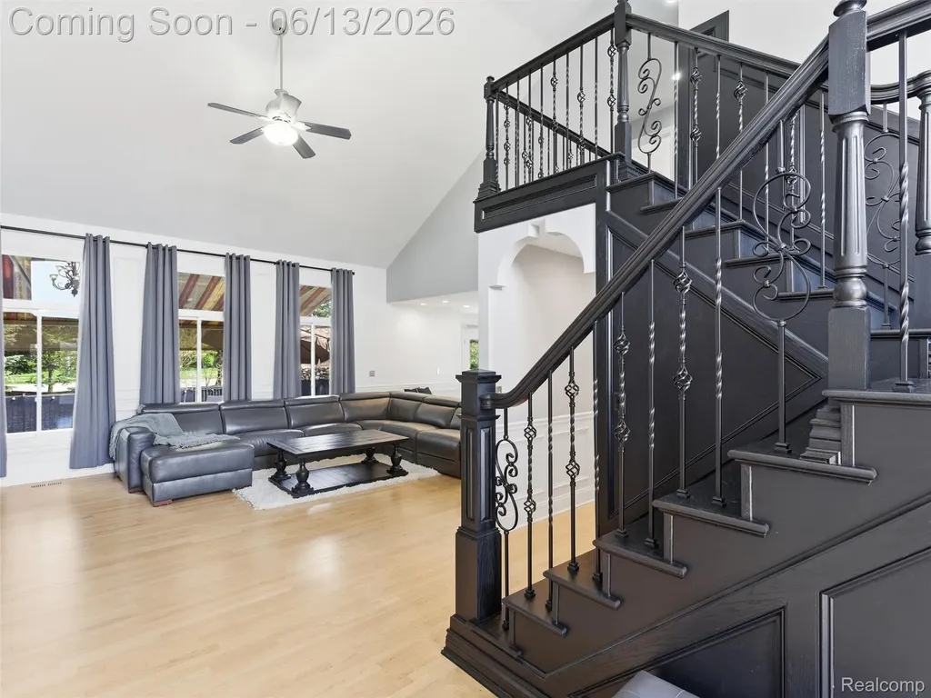 16137 Darlene Drive Macomb Township MI 48042