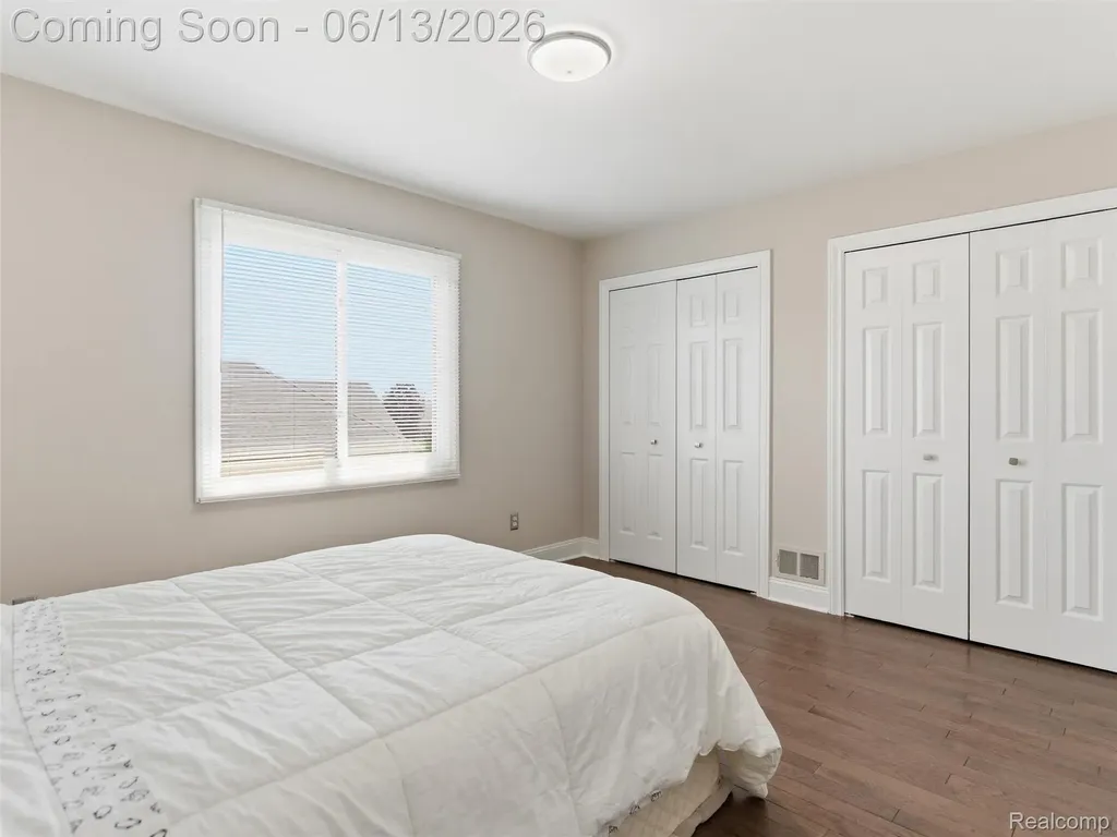 16137 Darlene Drive Macomb Township MI 48042