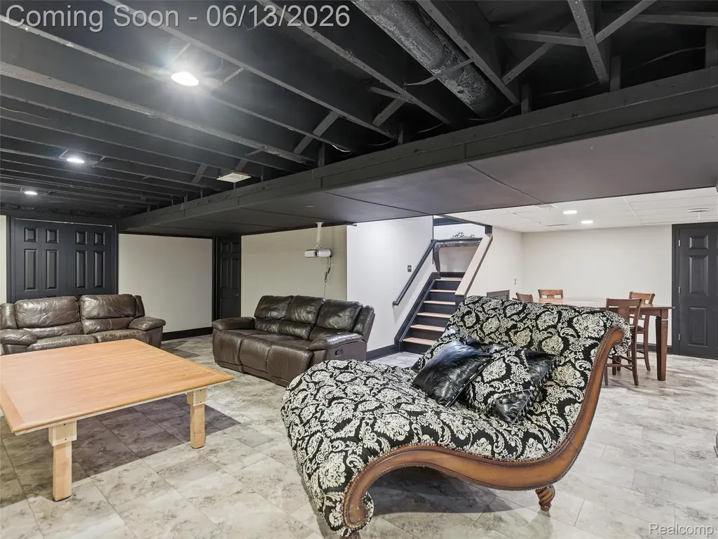 16137 Darlene Drive Macomb Township MI 48042
