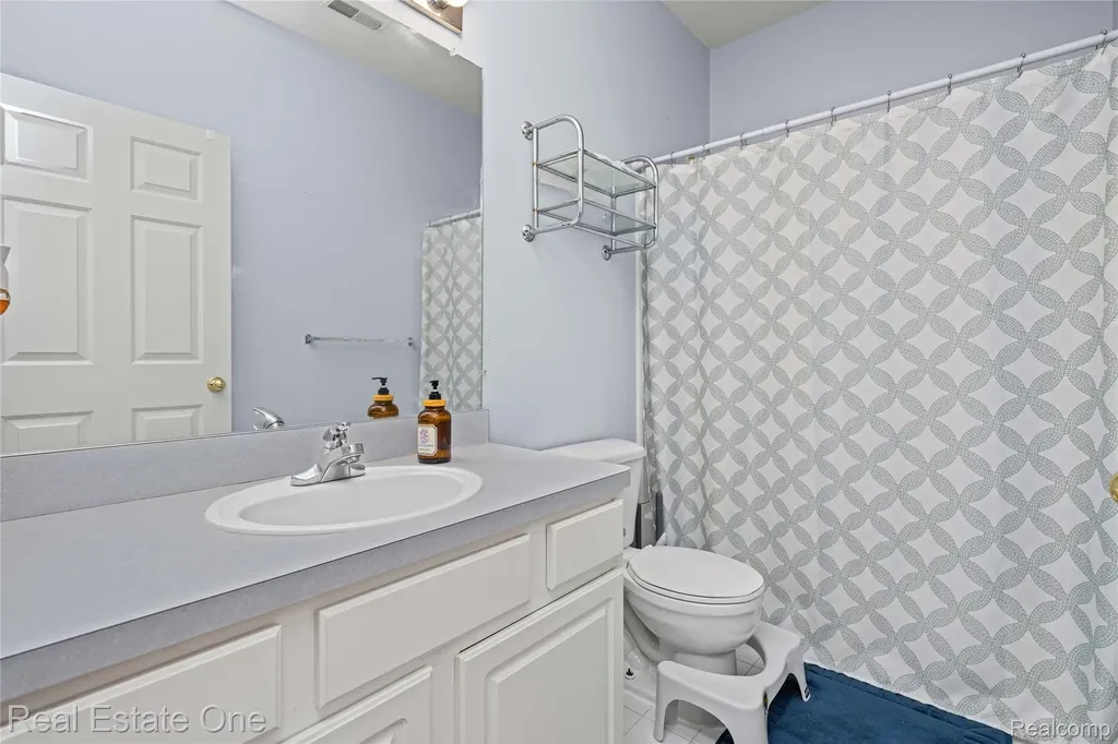 40442 Bay Harbor Lane Canton Charter Township MI 48188