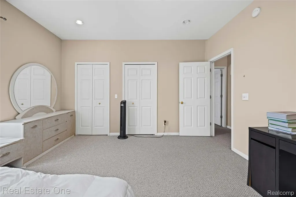 40442 Bay Harbor Lane Canton Charter Township MI 48188