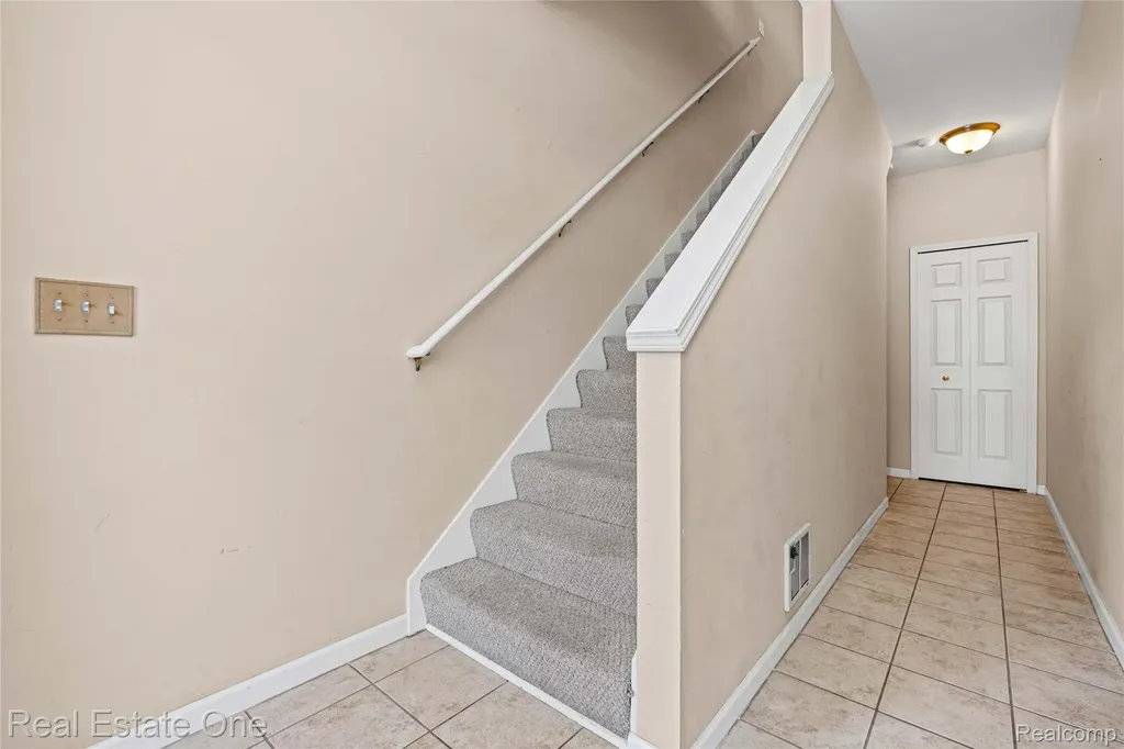 40442 Bay Harbor Lane Canton Charter Township MI 48188