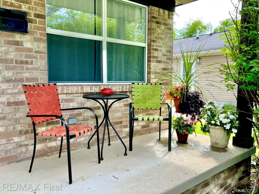 1650 Woodward Heights Ferndale City MI 48220