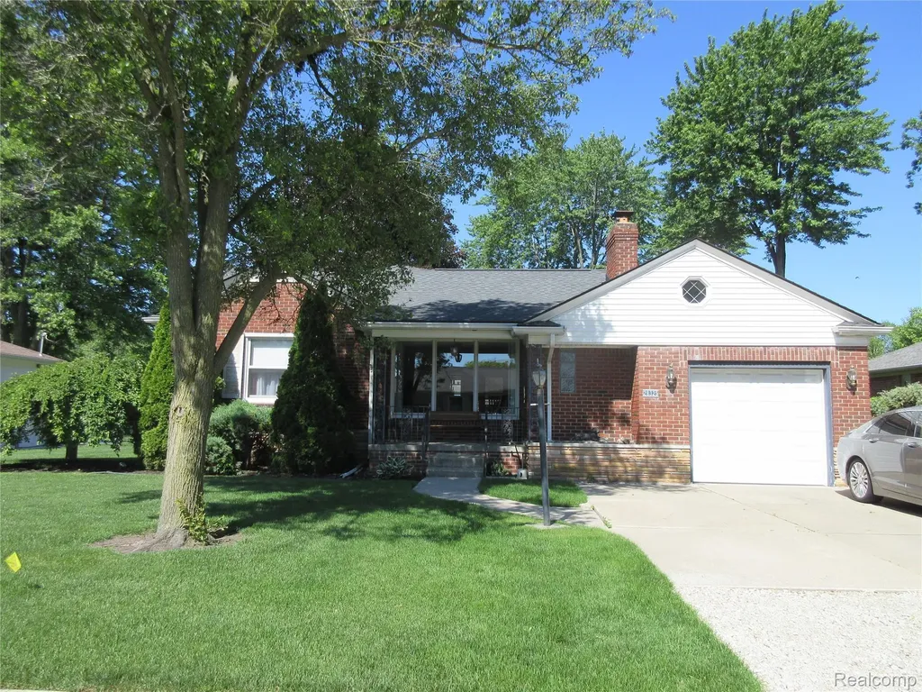 28325 Elmdale Street St. Clair Shores City MI 48081