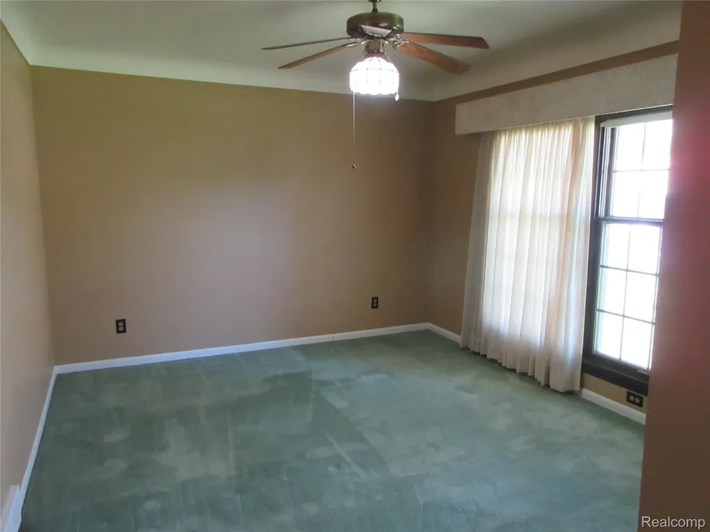 28325 Elmdale Street St. Clair Shores City MI 48081