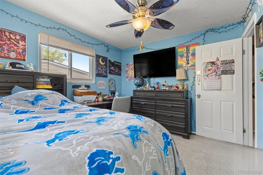 22646 Candace Drive Rockwood City MI 48173