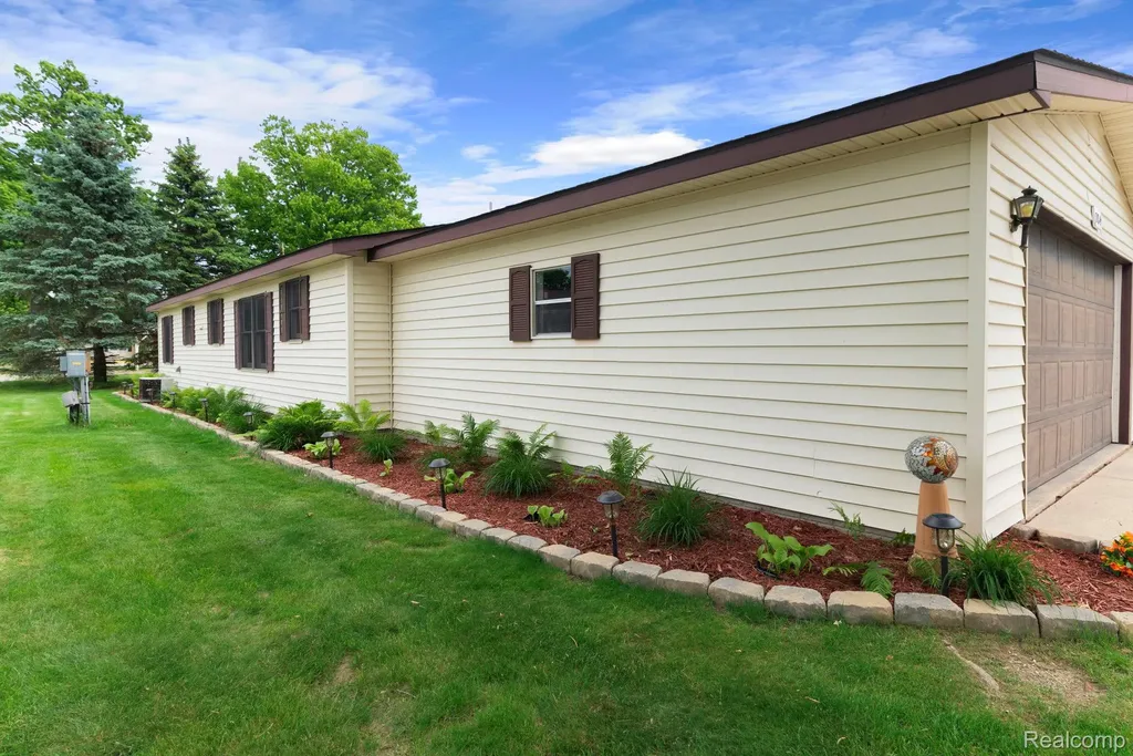 704 Webber Court Linden City MI 48451