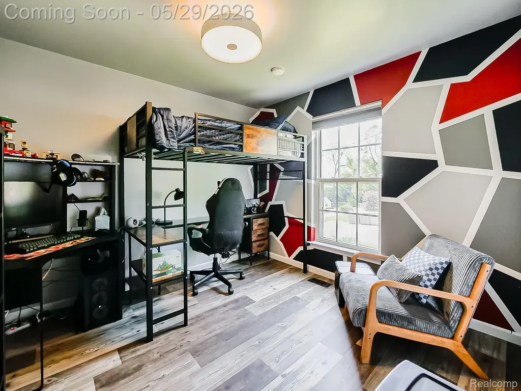 11220 Silver Drive Hamburg Township MI 48189