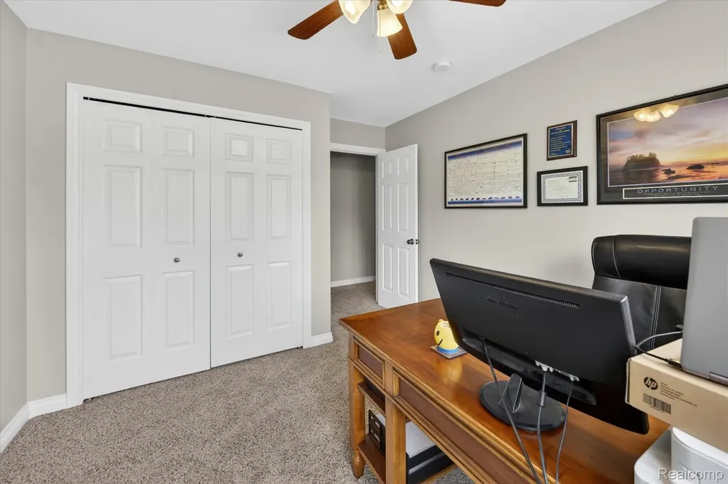 8746 N Hills Court Hartland Township MI 48843