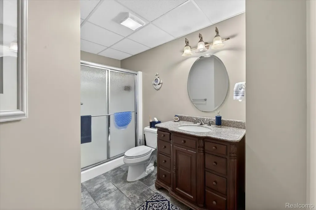 8746 N Hills Court Hartland Township MI 48843