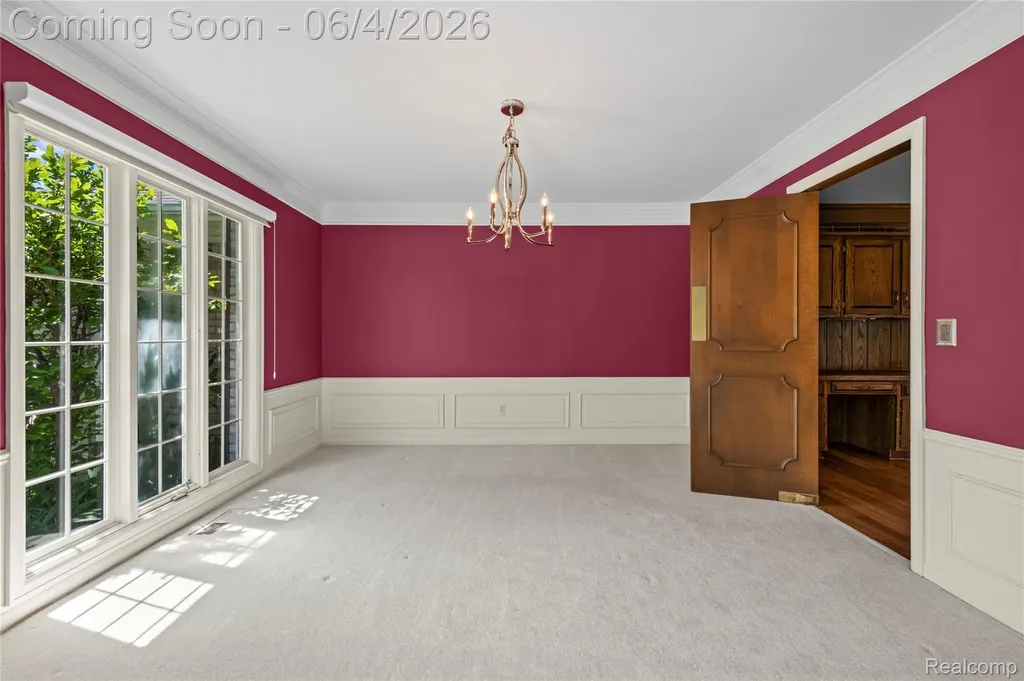739 Ballantyne Road Village Of Grosse Pointe Shores City MI 48236