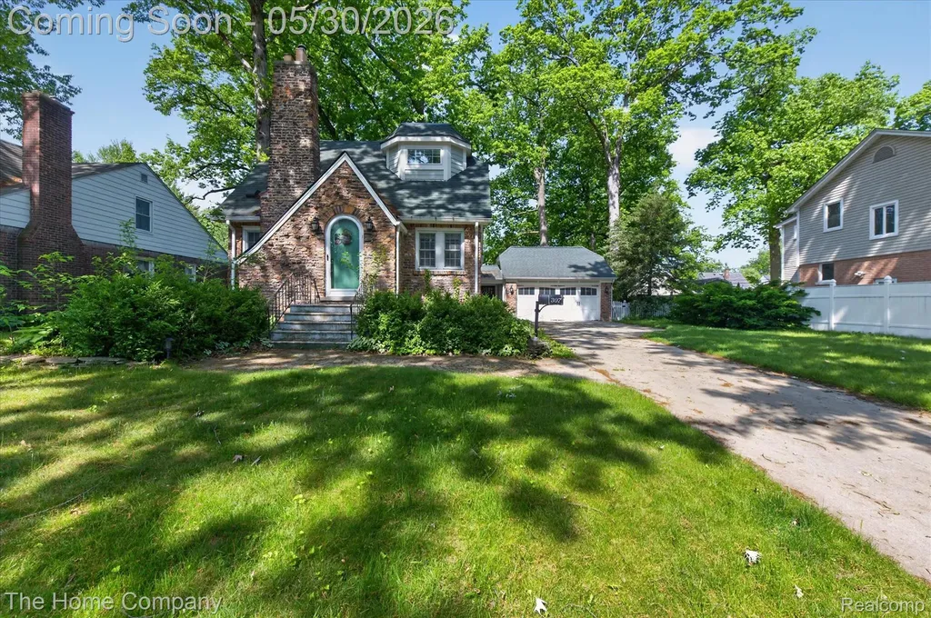 307 N Connecticut Avenue Royal Oak City MI 48067