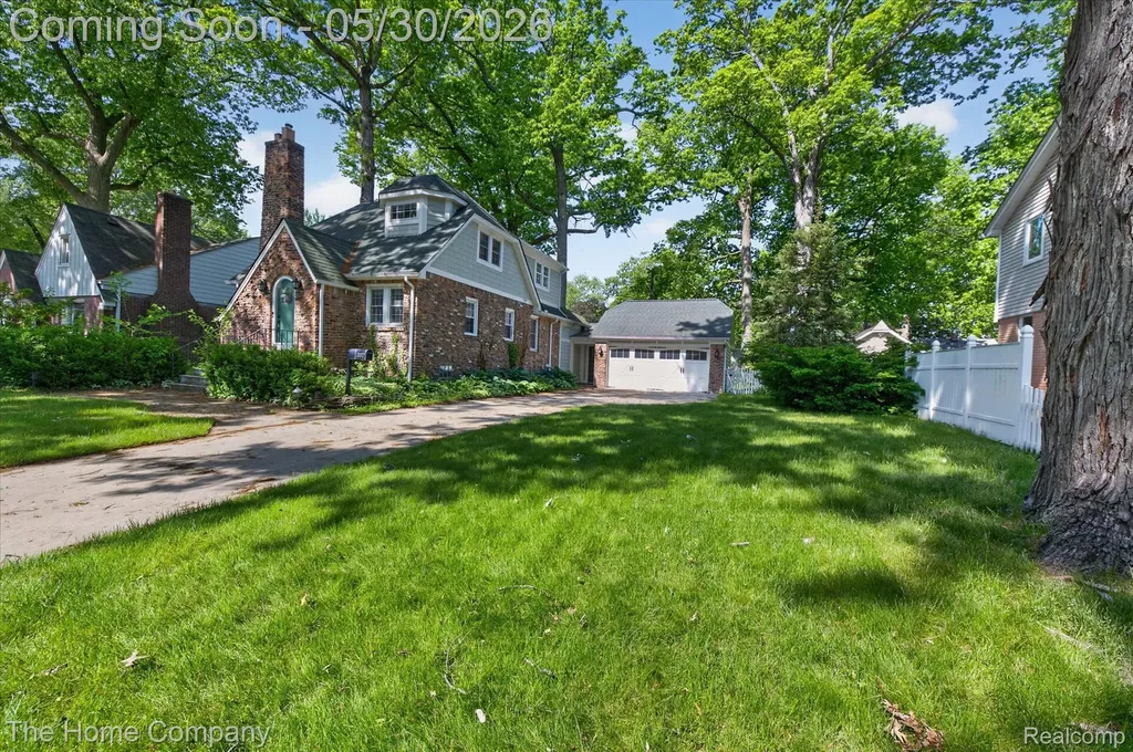 307 N Connecticut Avenue Royal Oak City MI 48067