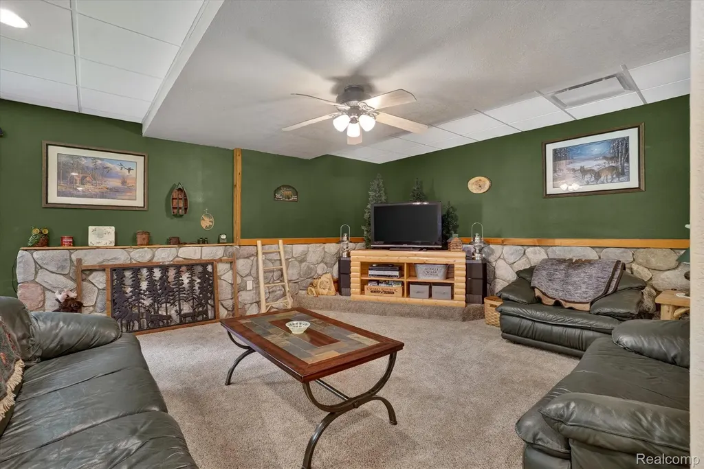 9565 Crofoot Road Iosco Township MI 48836