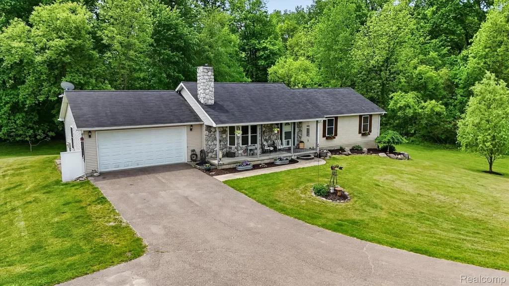 9565 Crofoot Road Iosco Township MI 48836