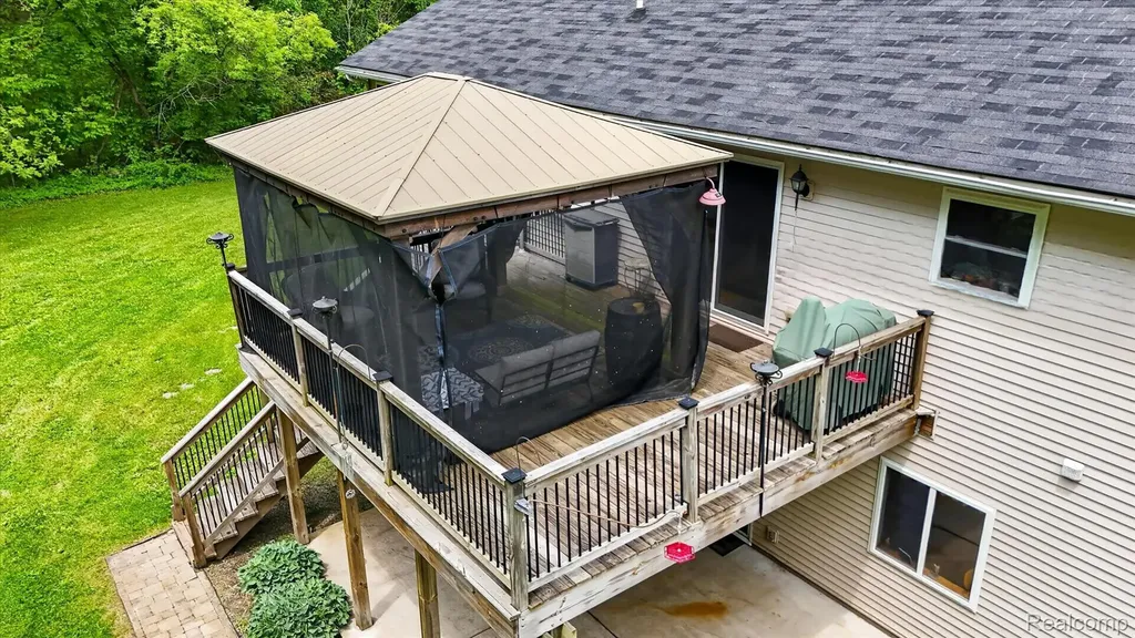 9565 Crofoot Road Iosco Township MI 48836