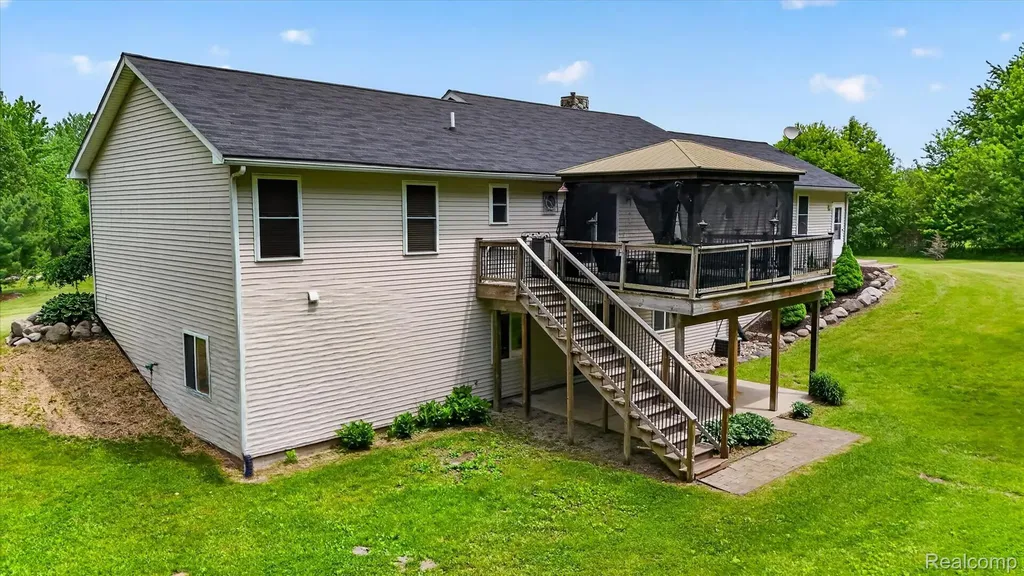 9565 Crofoot Road Iosco Township MI 48836