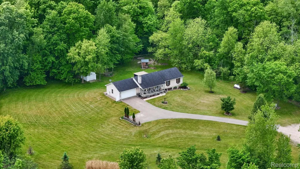 9565 Crofoot Road Iosco Township MI 48836