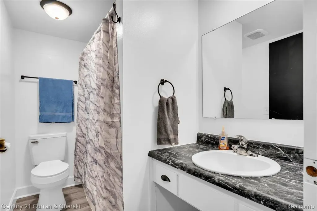 517 John Anderson Court Monroe City MI 48162