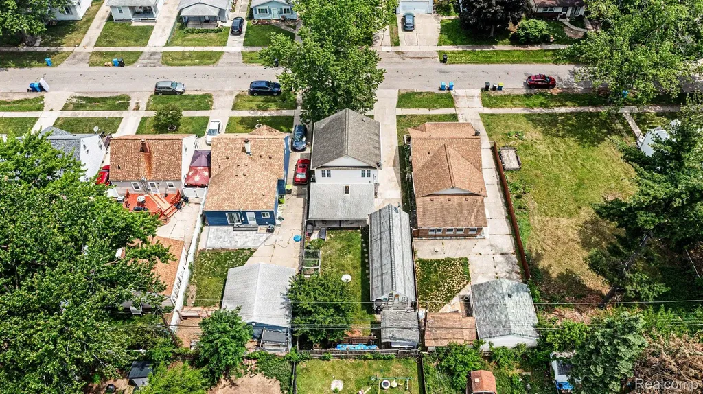 26633 Rialto Street Madison Heights City MI 48071