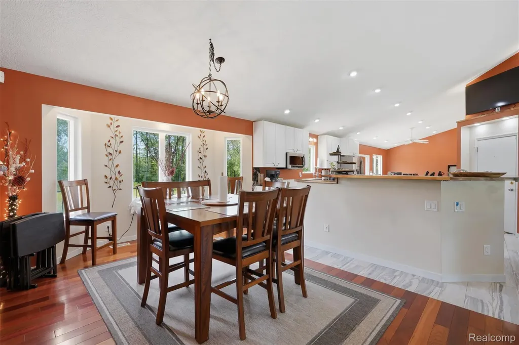 13158 Wood Road Dewitt Charter Township MI 48808