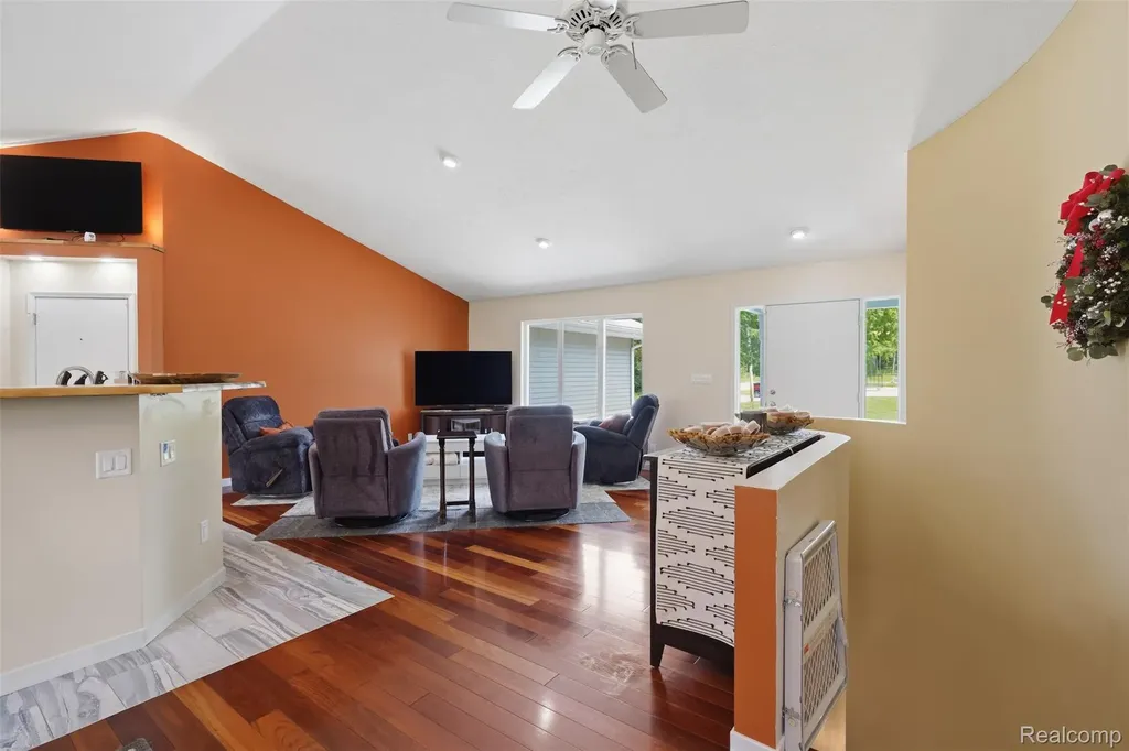 13158 Wood Road Dewitt Charter Township MI 48808
