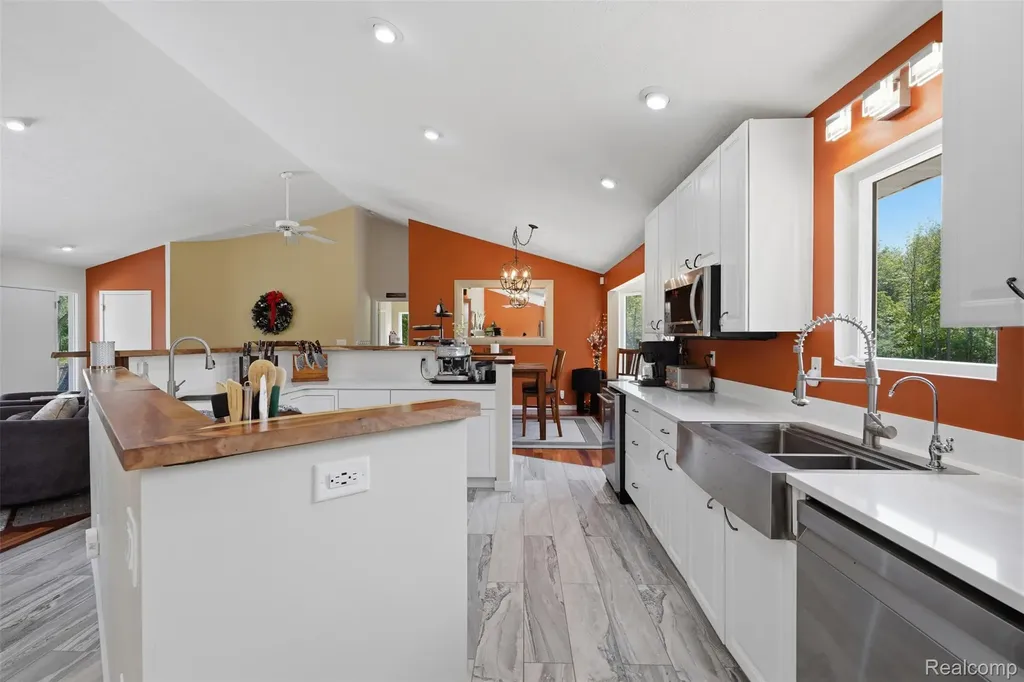 13158 Wood Road Dewitt Charter Township MI 48808