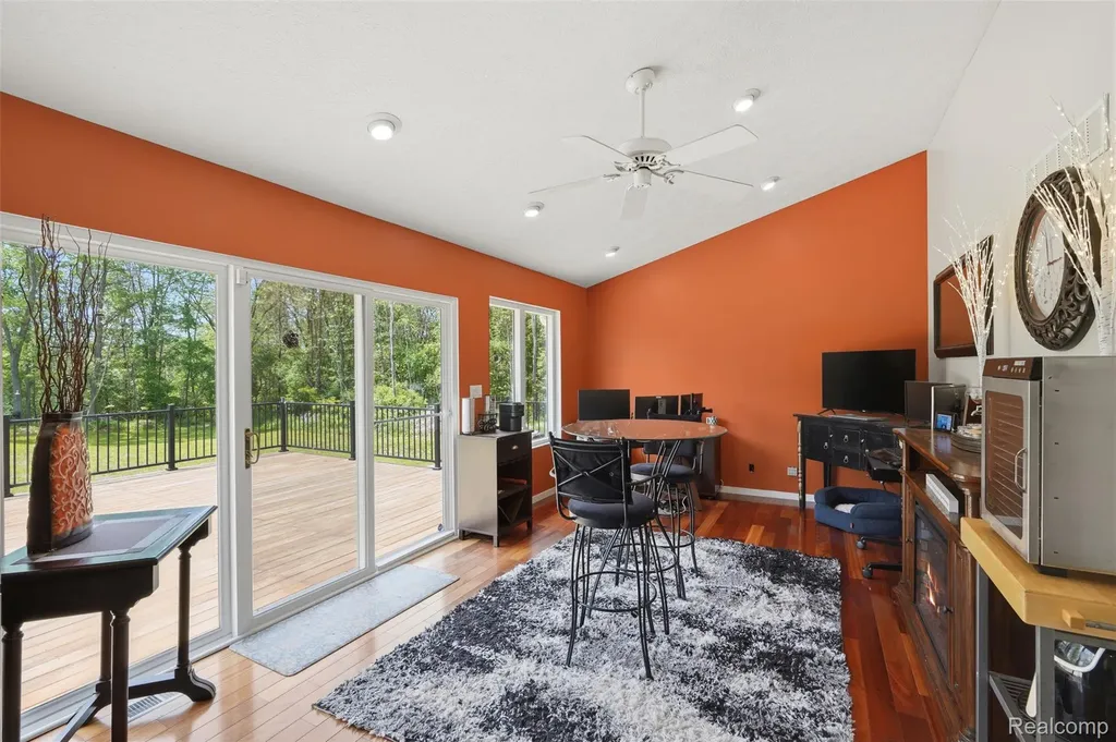 13158 Wood Road Dewitt Charter Township MI 48808